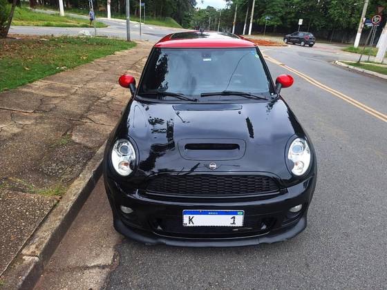 MINI COOPER 1.6 S JOHN COOPER WORKS 16V TURBO GASOLINA 2P AUTOMATICO MINI COOPER 1.6 S JOHN COOPER WORKS 16V TURBO GASOLINA 2P AUTOMATICO